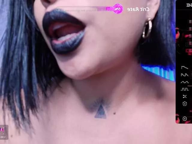 Arianna-Smith on BongaCams