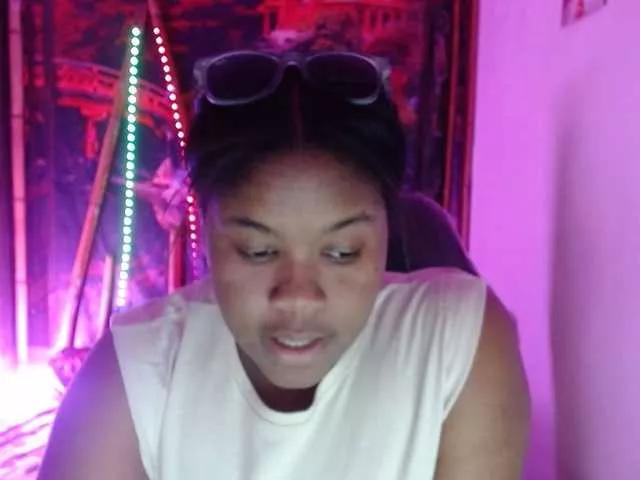 CannelleX from BongaCams