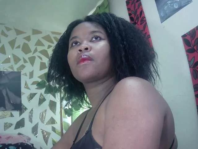 CannelleX from BongaCams