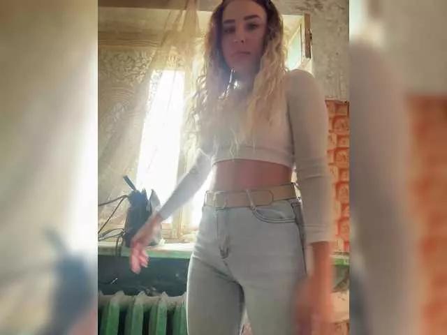 daddySgirl9 from BongaCams