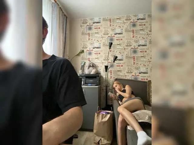 LinaTwins from BongaCams