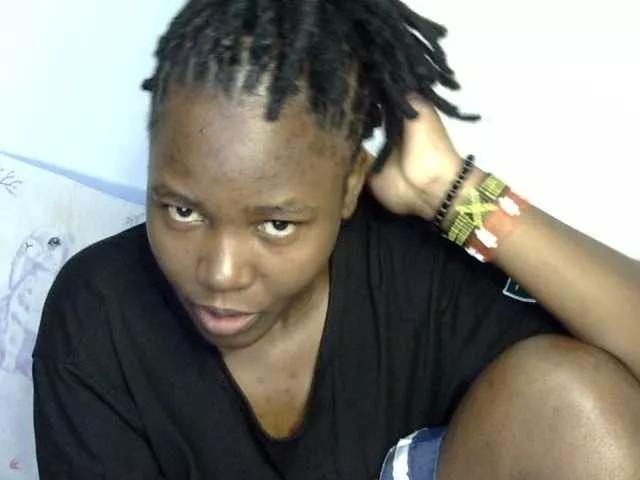 Sweet-ebony20 from BongaCams
