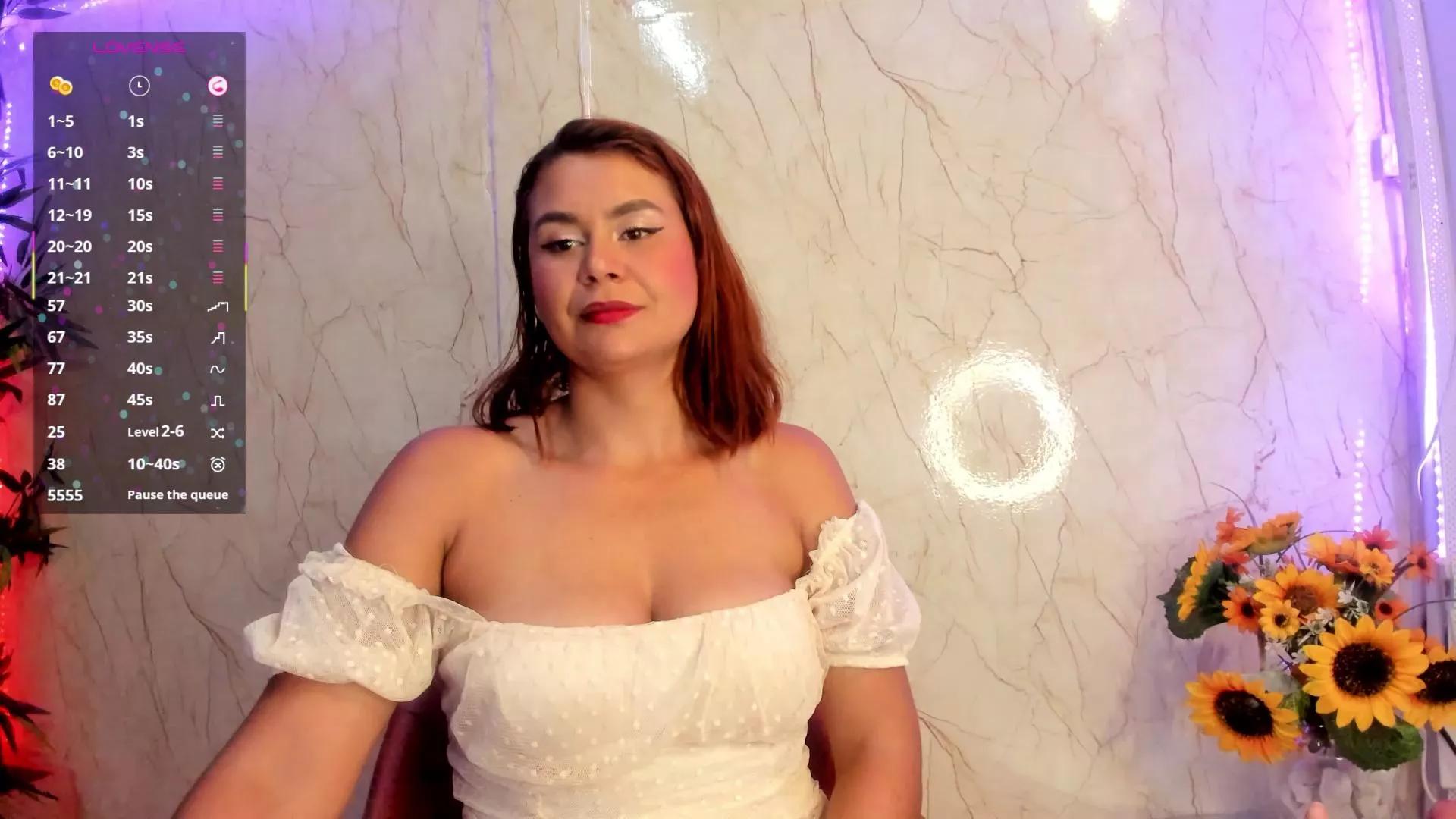 Analuna__ from Cam4