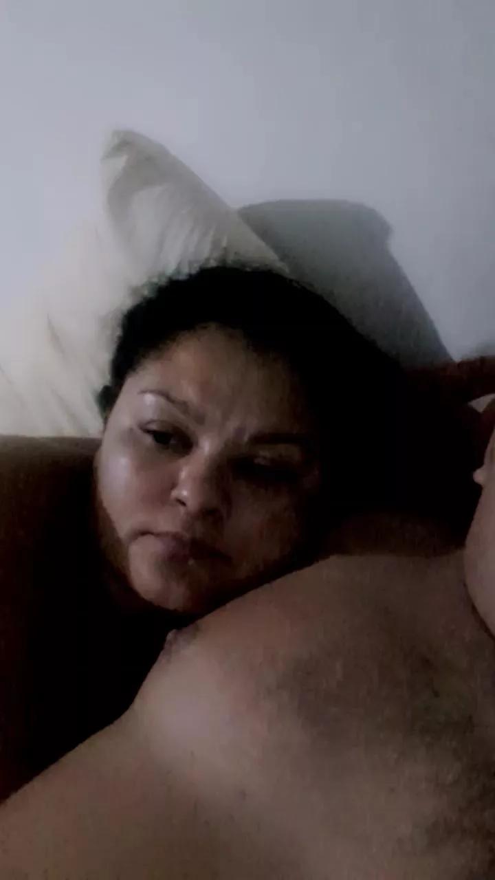 Anne_Moreninha from Cam4