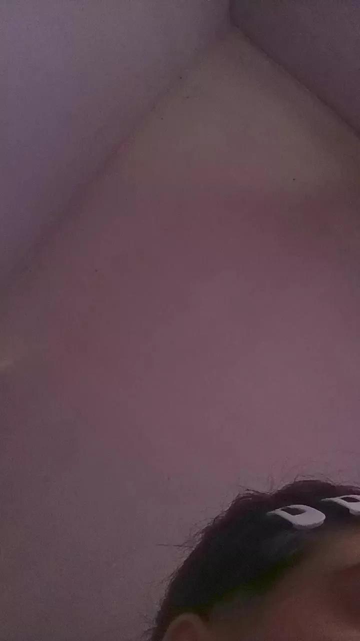 Arianarc22 from Cam4