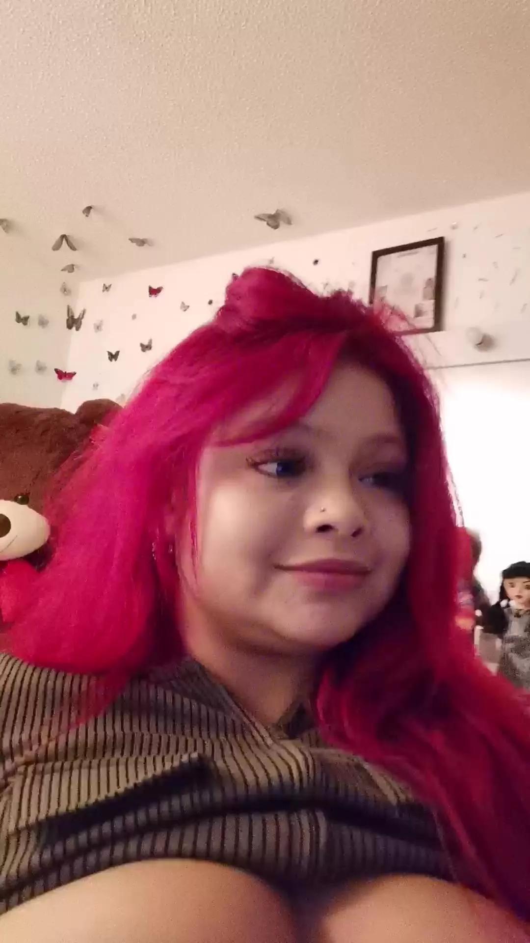barbiee_doll from Cam4
