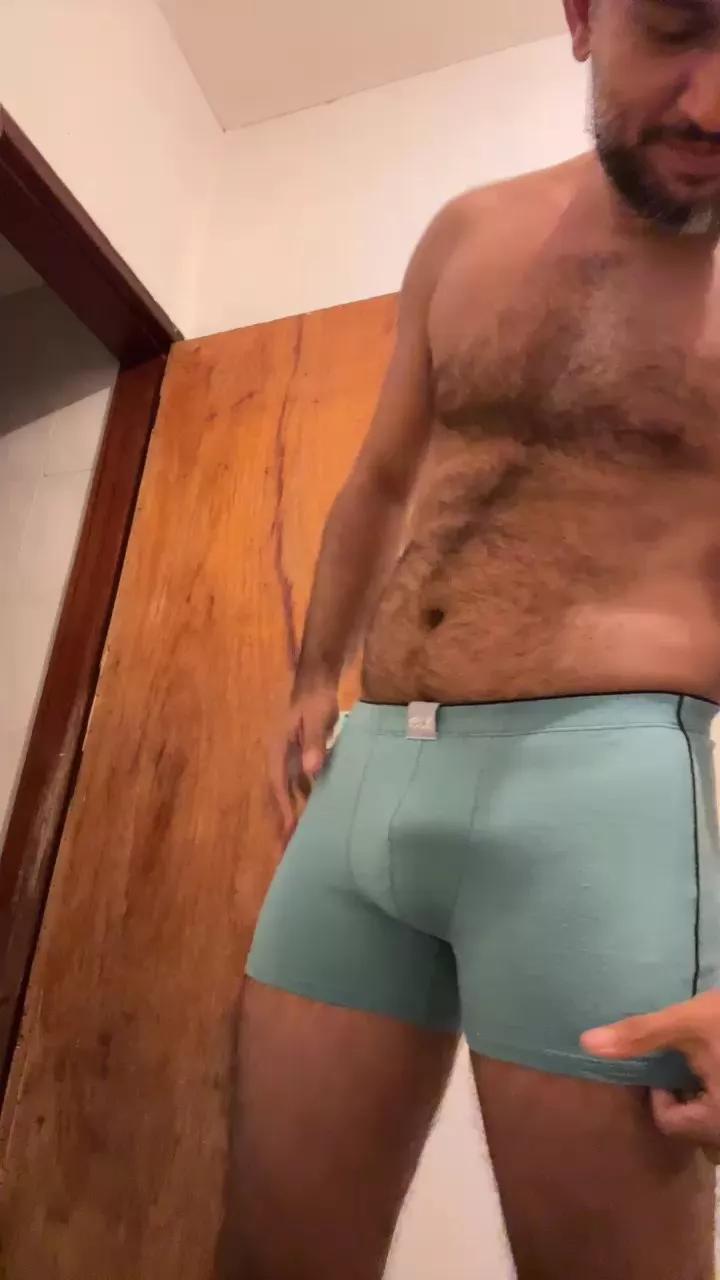 Barbudozscam from Cam4