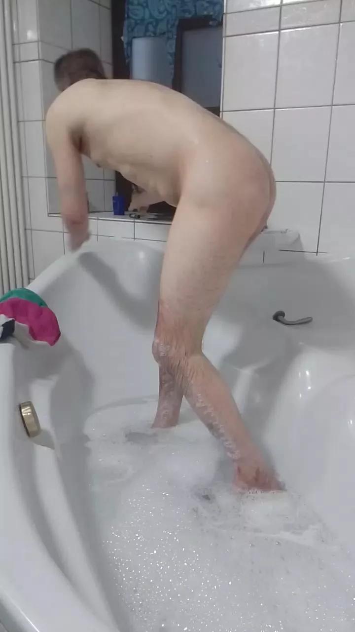 BiInTrier from Cam4