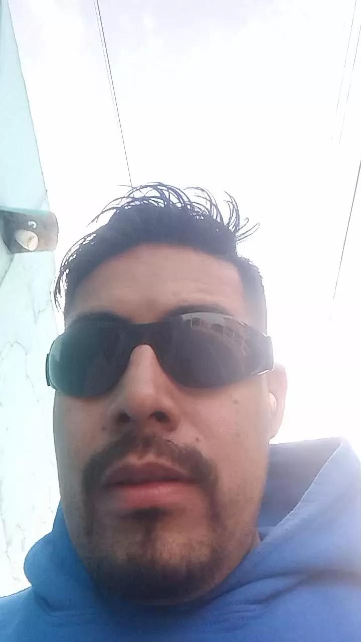Cachorro8836 from Cam4
