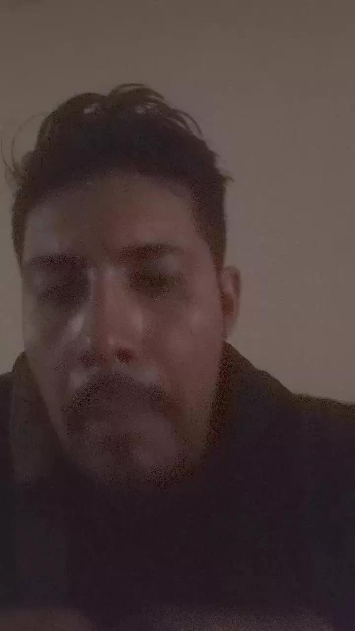 Cachorro8836 from Cam4