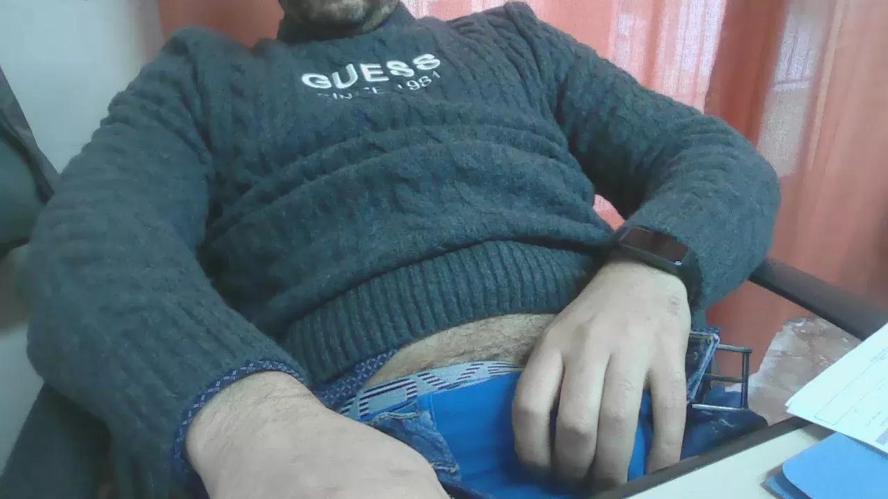 cazzuto861 from Cam4