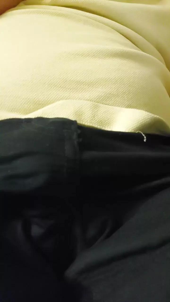 cheekeygeeza61 from Cam4