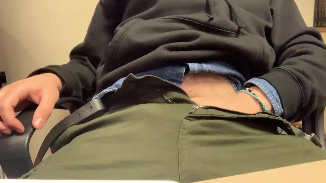 Daddy_lover99 from Cam4