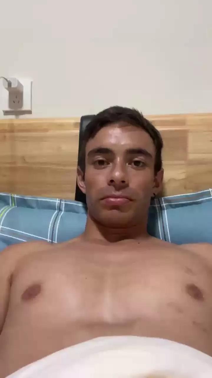 Dandolatoda from Cam4