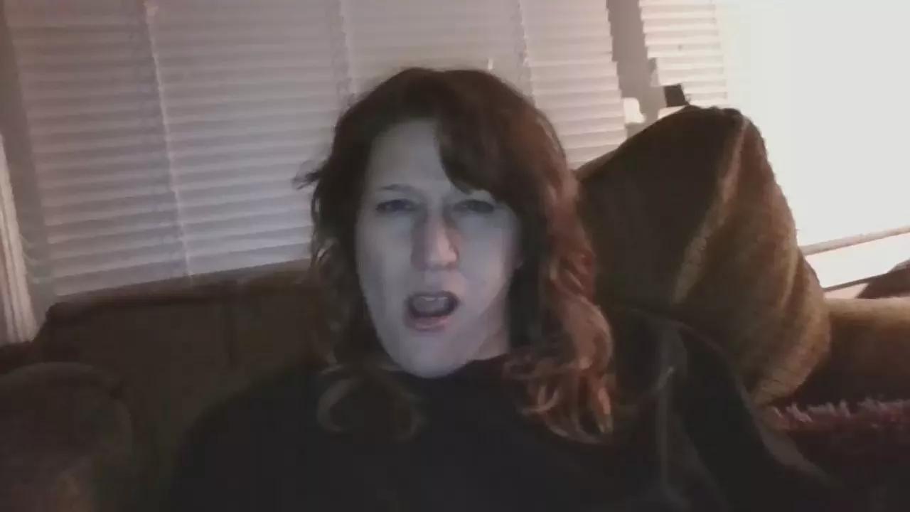 Dildoswgaggins from Cam4