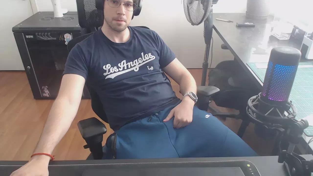 domdaddynsfwcl from Cam4