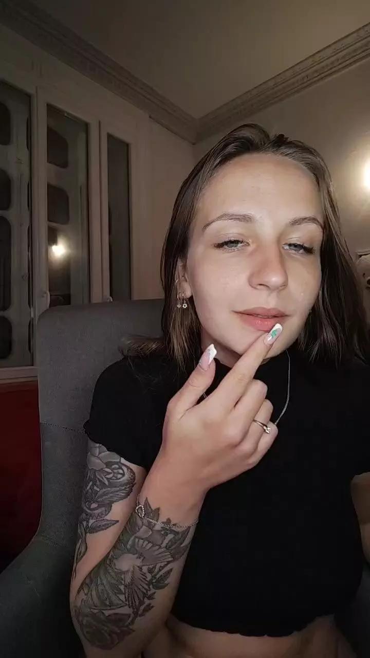 emma4xxx from Cam4