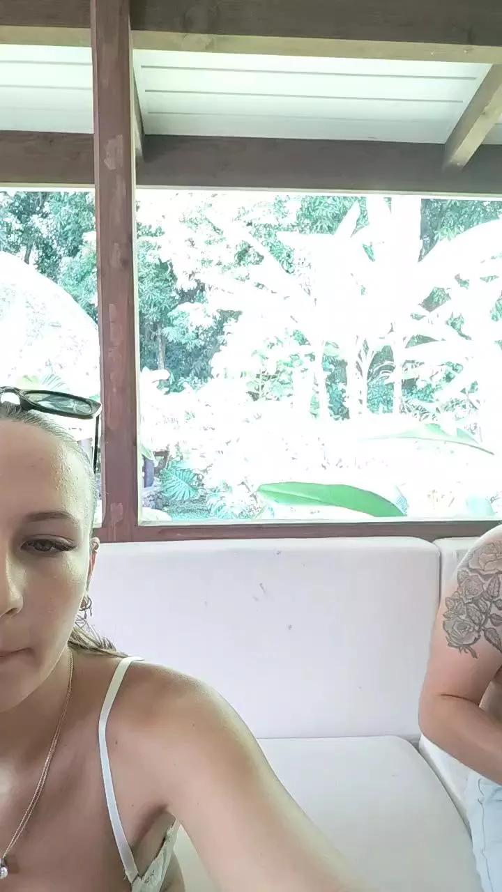 emma4xxx from Cam4