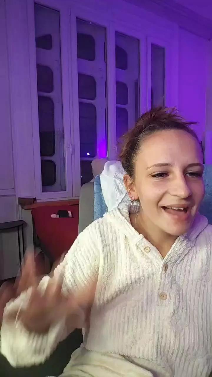 emma4xxx from Cam4