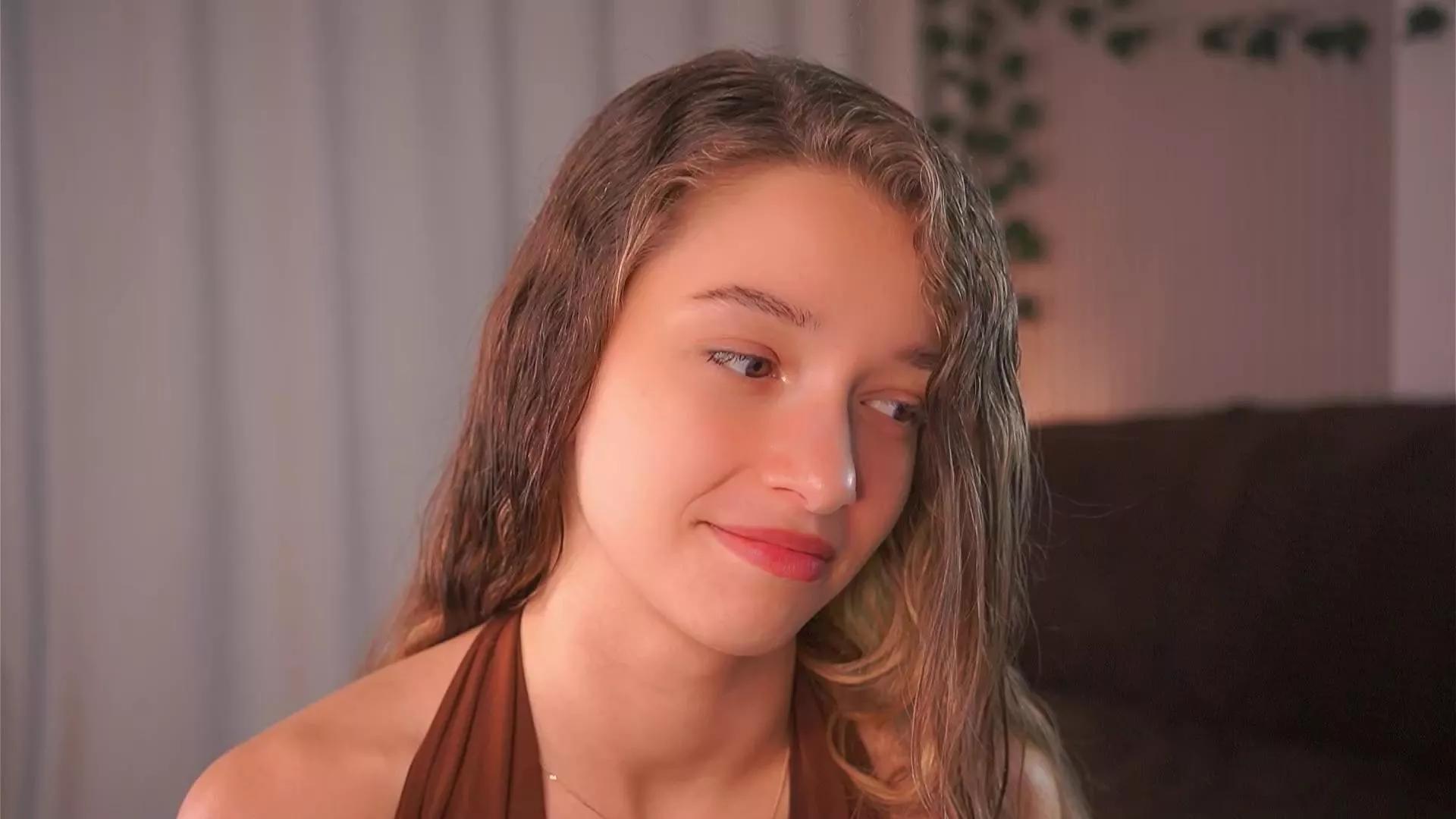 ErleneHarding from Cam4