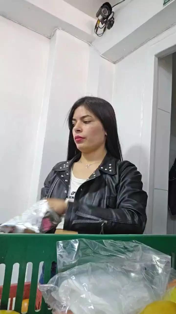 Estefanii_R from Cam4