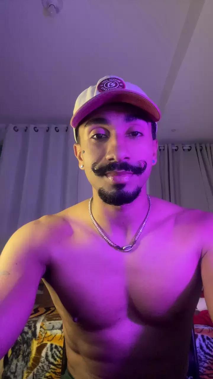 Everton2123 from Cam4