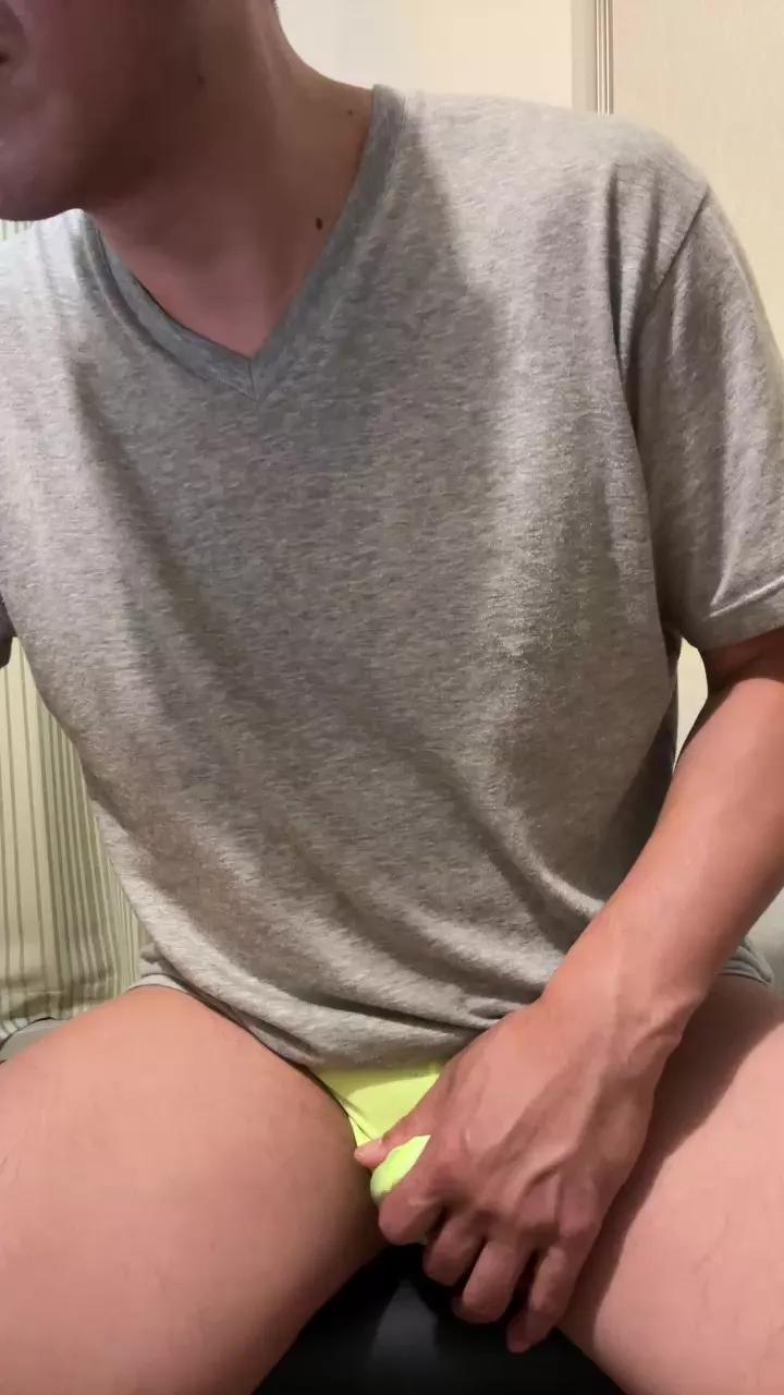 hachitaro from Cam4
