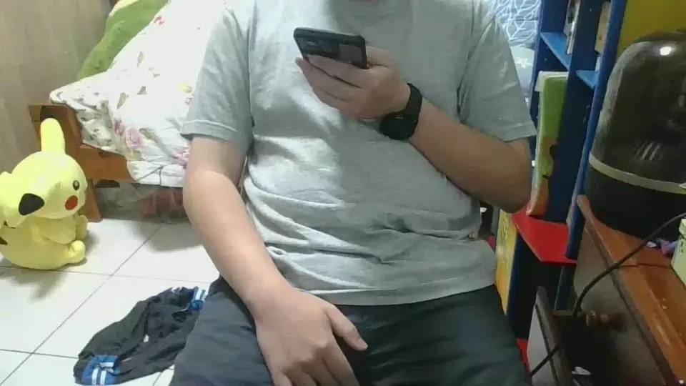 Happyboy708 from Cam4