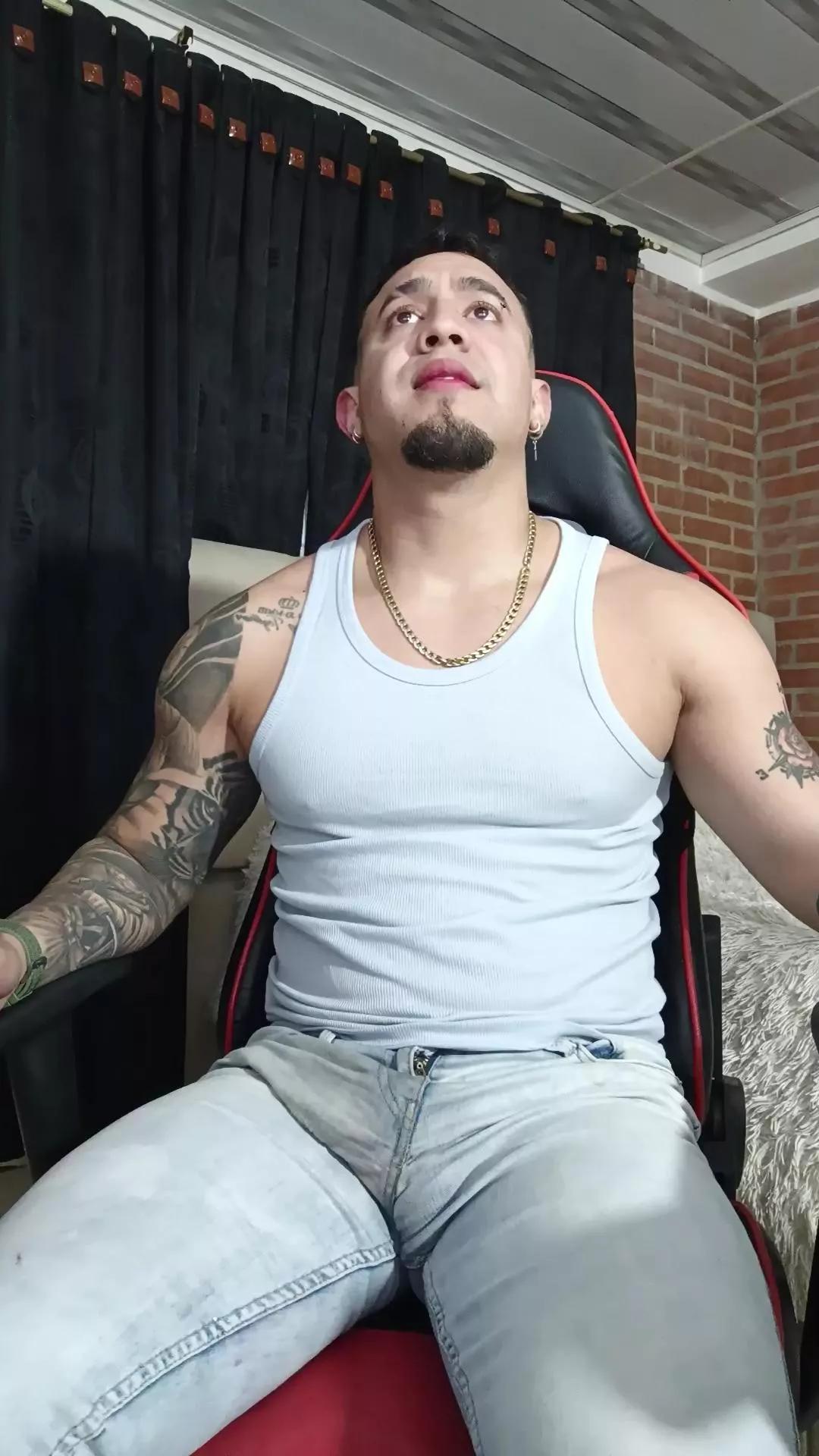 Im_massimo777 from Cam4