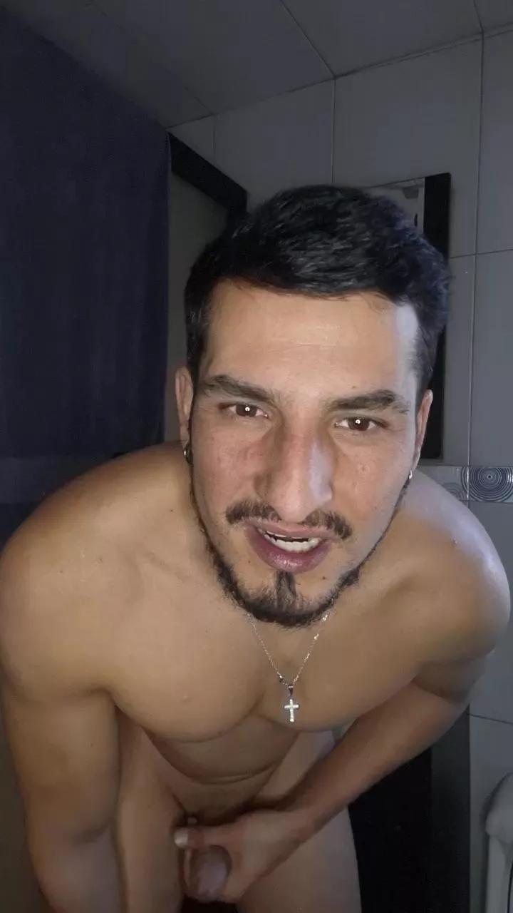 Isain3 from Cam4