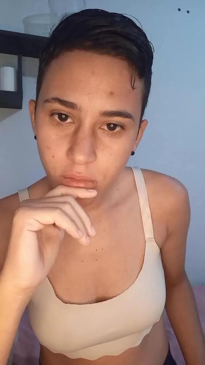 jajasfd4 from Cam4