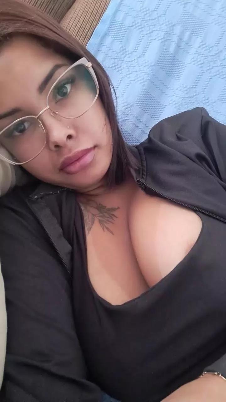 Jujustt from Cam4