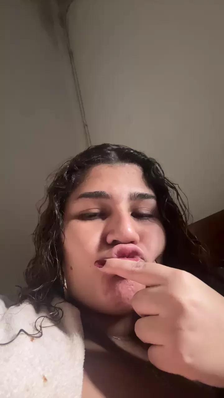 KauAyra from Cam4