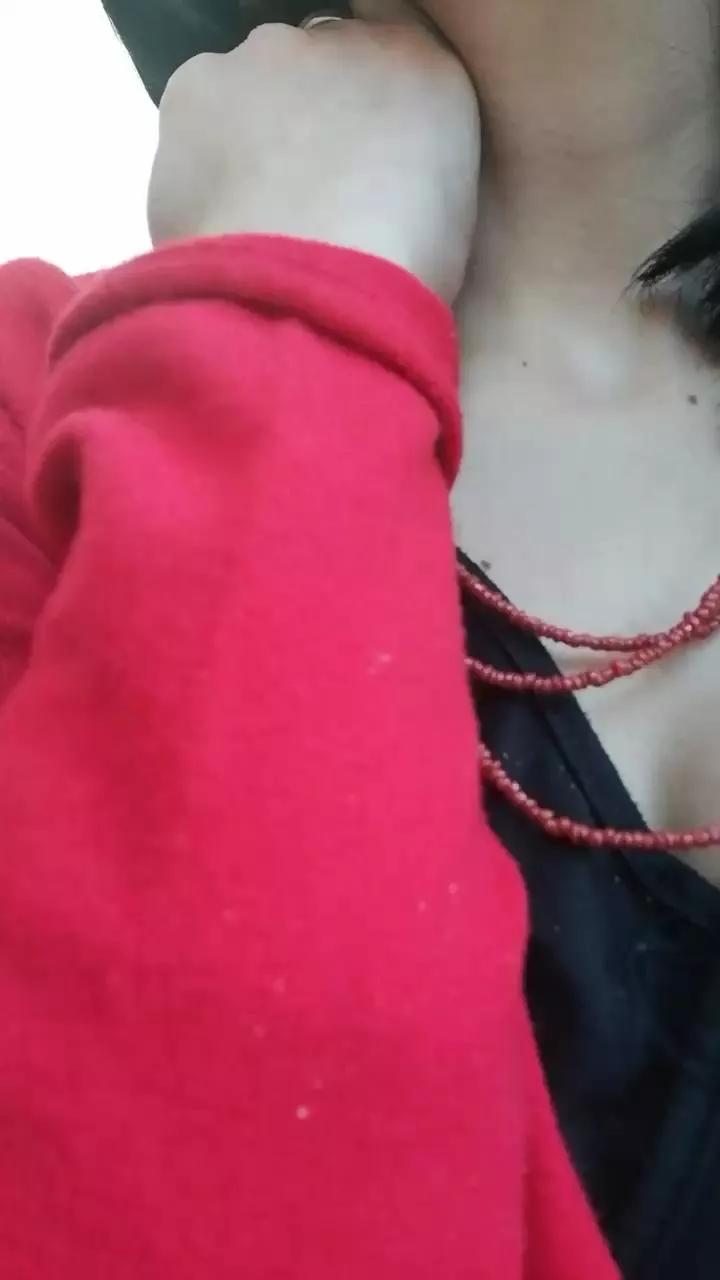KinkyGreta from Cam4