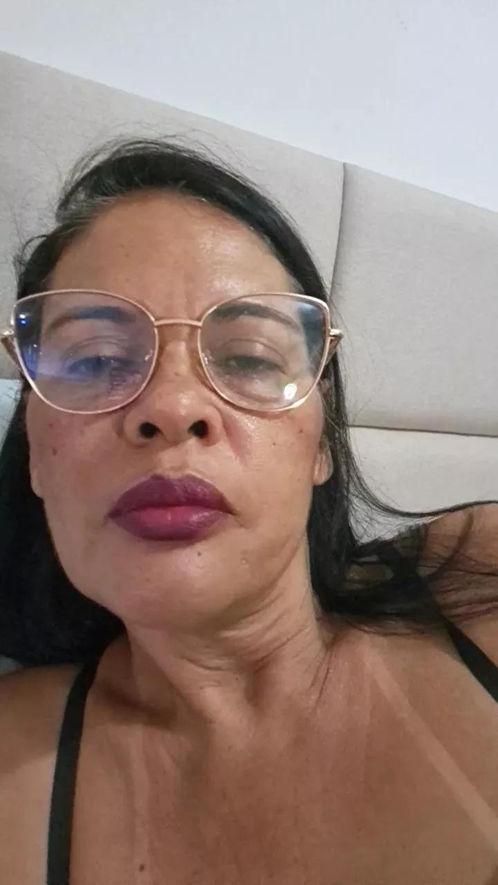 Leila_VI from Cam4