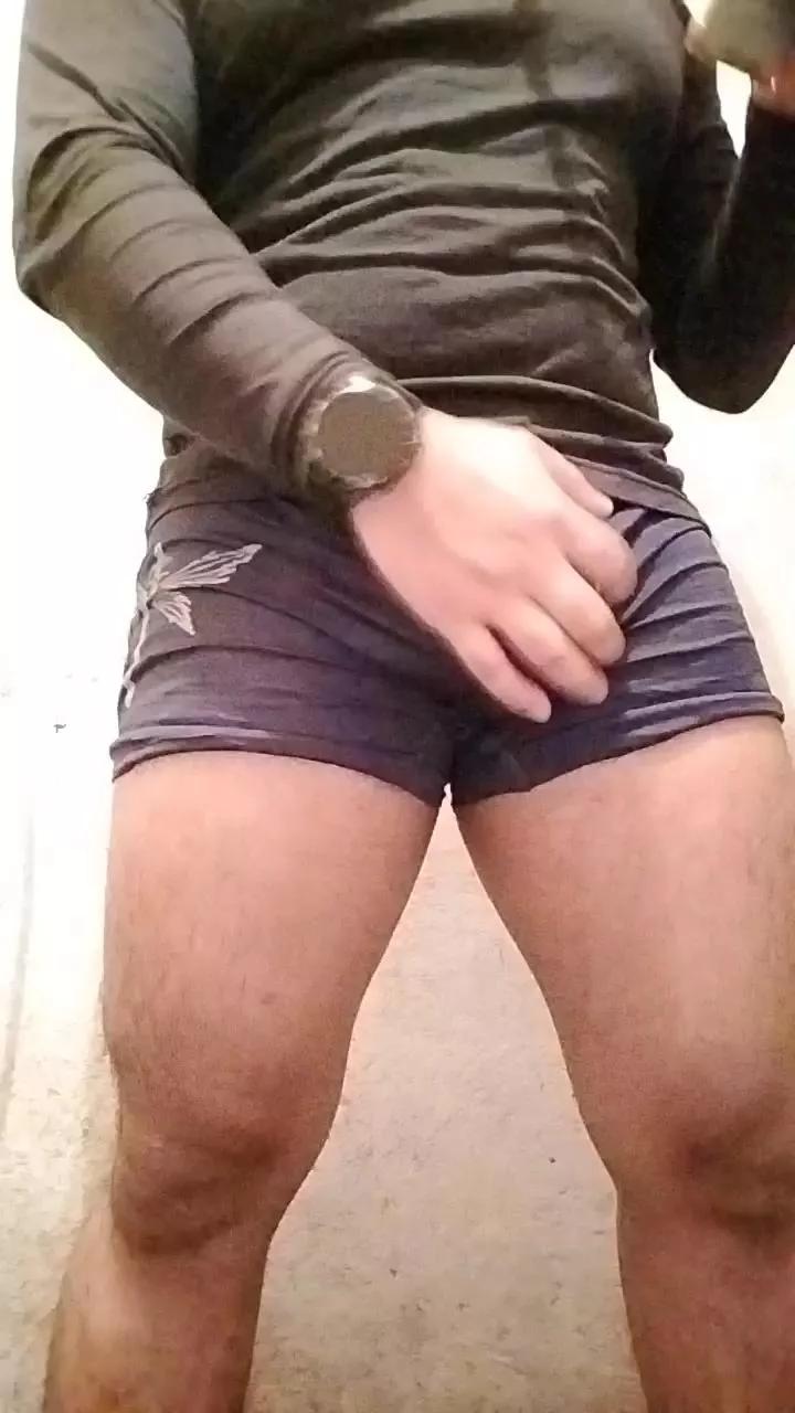 Leoon5 from Cam4