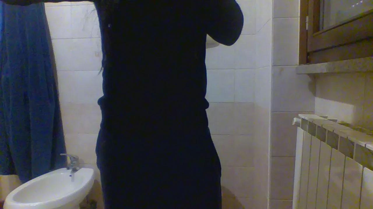 luxxuriax from Cam4