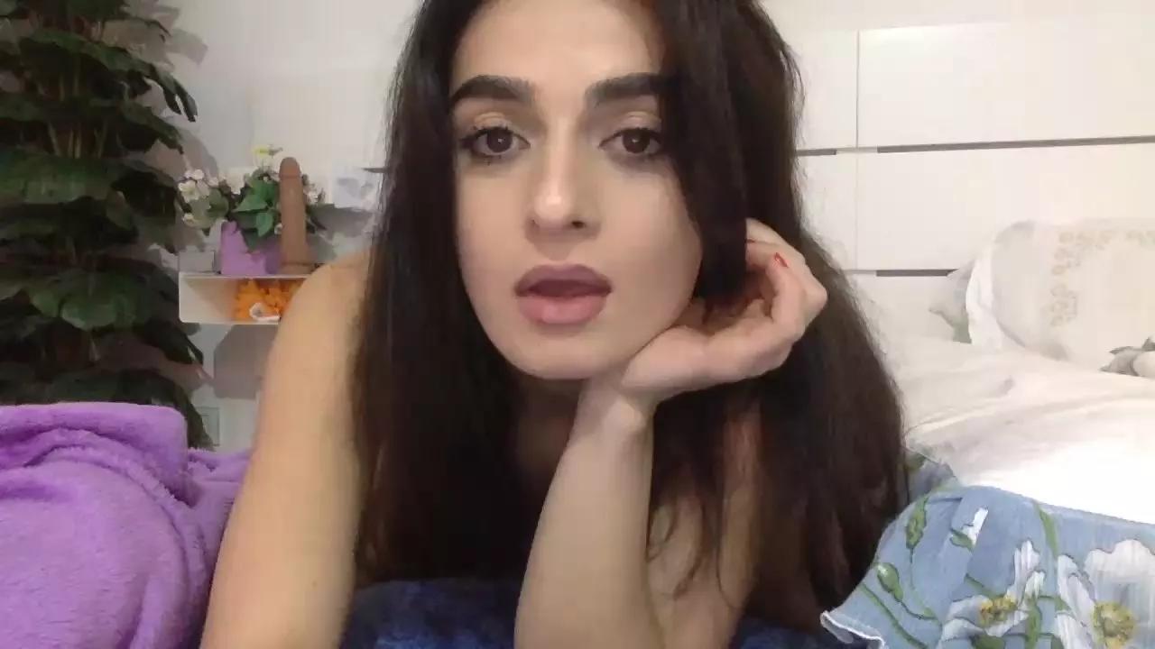 maia183 from Cam4