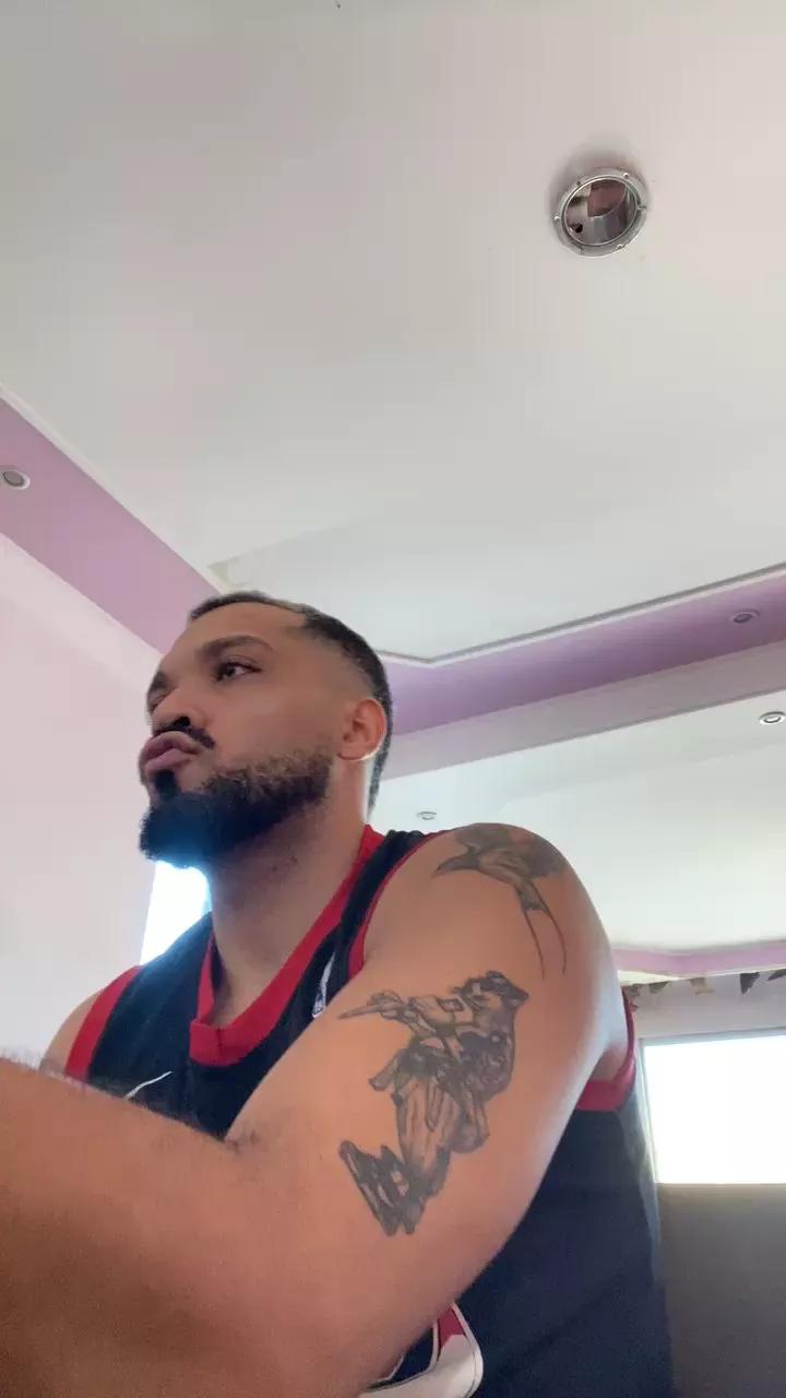 Marrento45 from Cam4