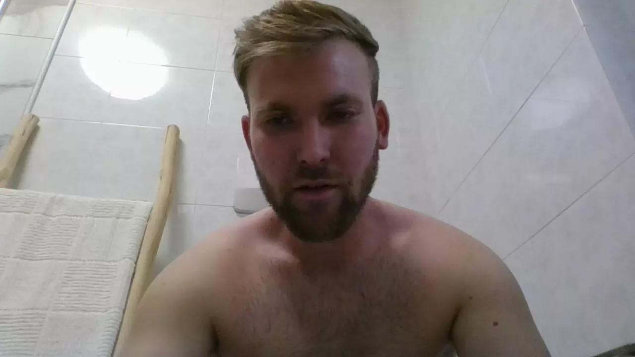 mattia2021 from Cam4