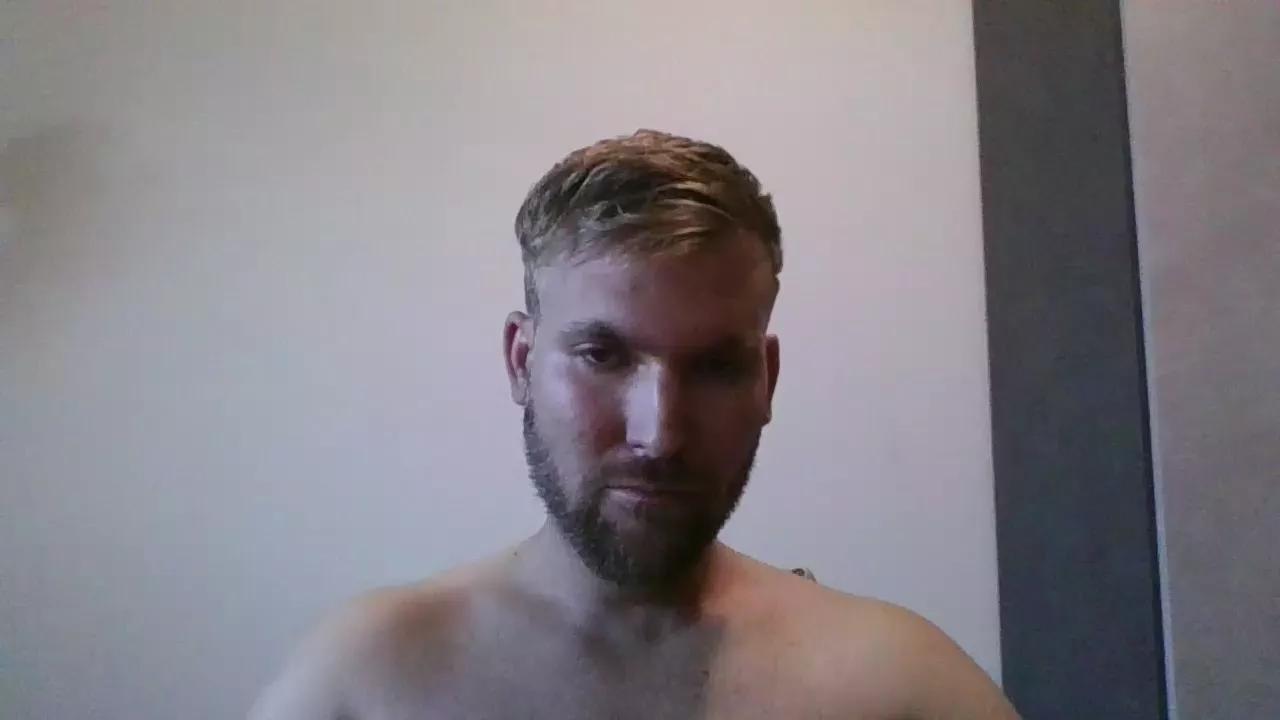 mattia2021 from Cam4