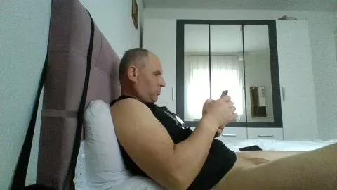 mutu69 from Cam4