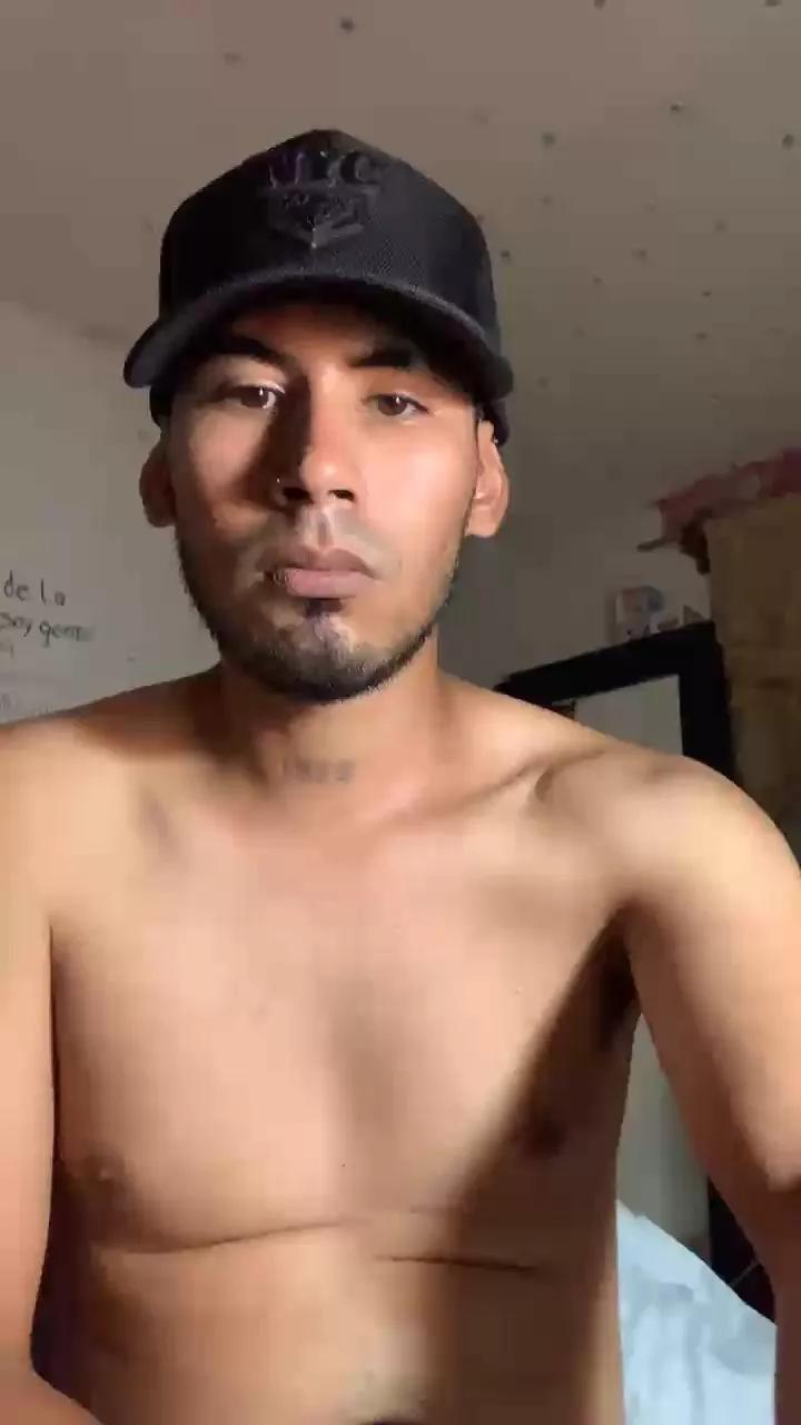 NanetBoy from Cam4