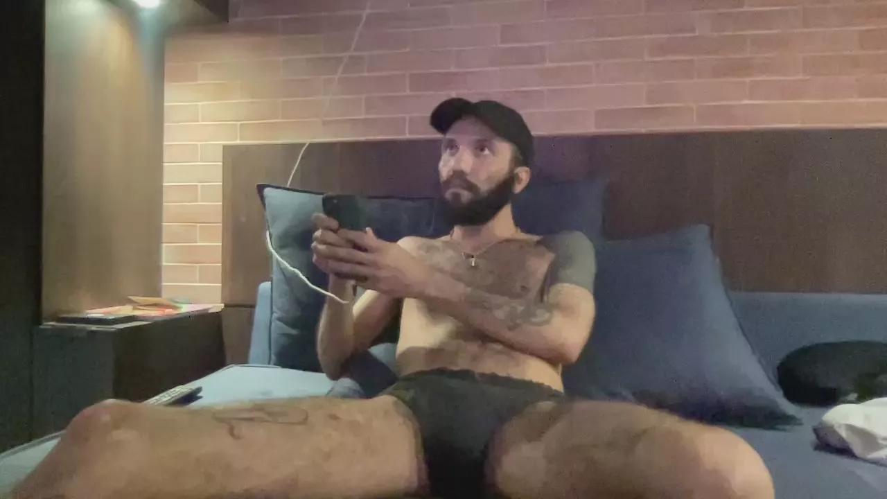 navalhabr from Cam4