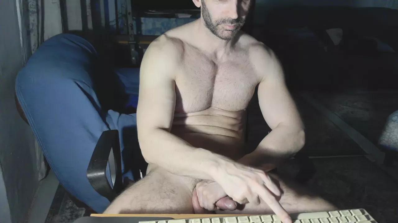 Olmo_hot from Cam4