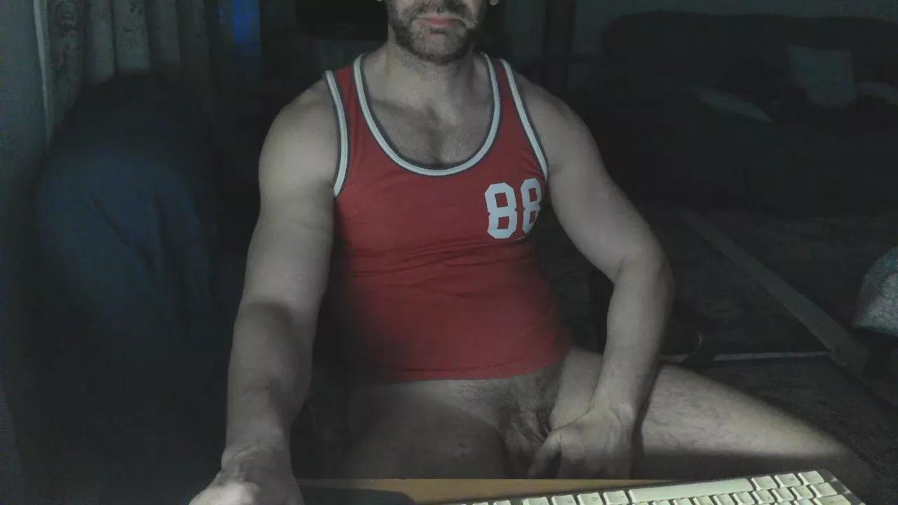 Olmo_hot from Cam4