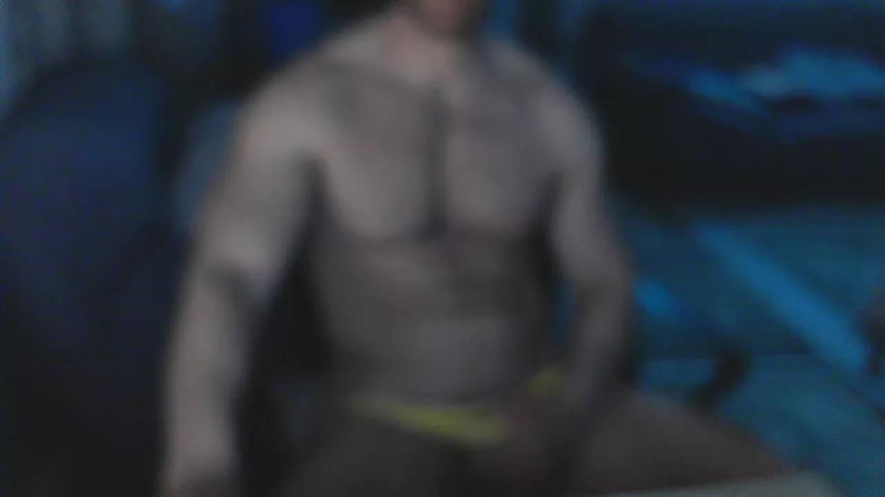 Olmo_hot from Cam4