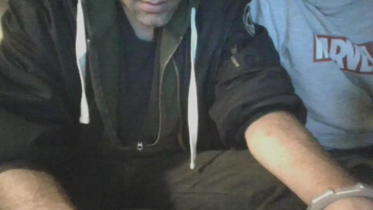 pissriot from Cam4