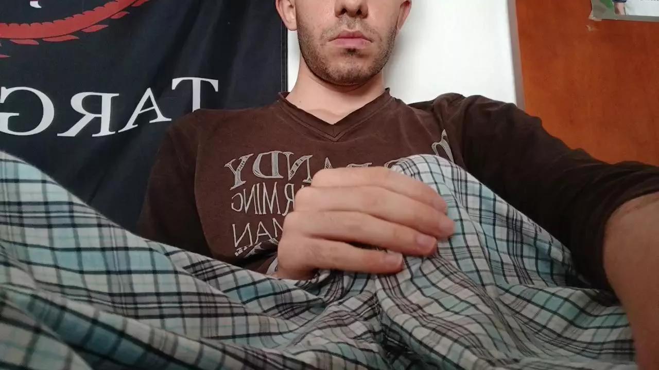Pollon797 from Cam4