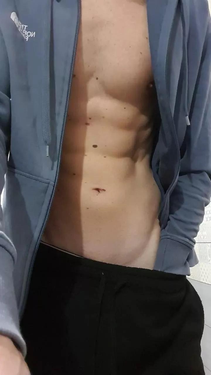 Renezelwegher24 from Cam4